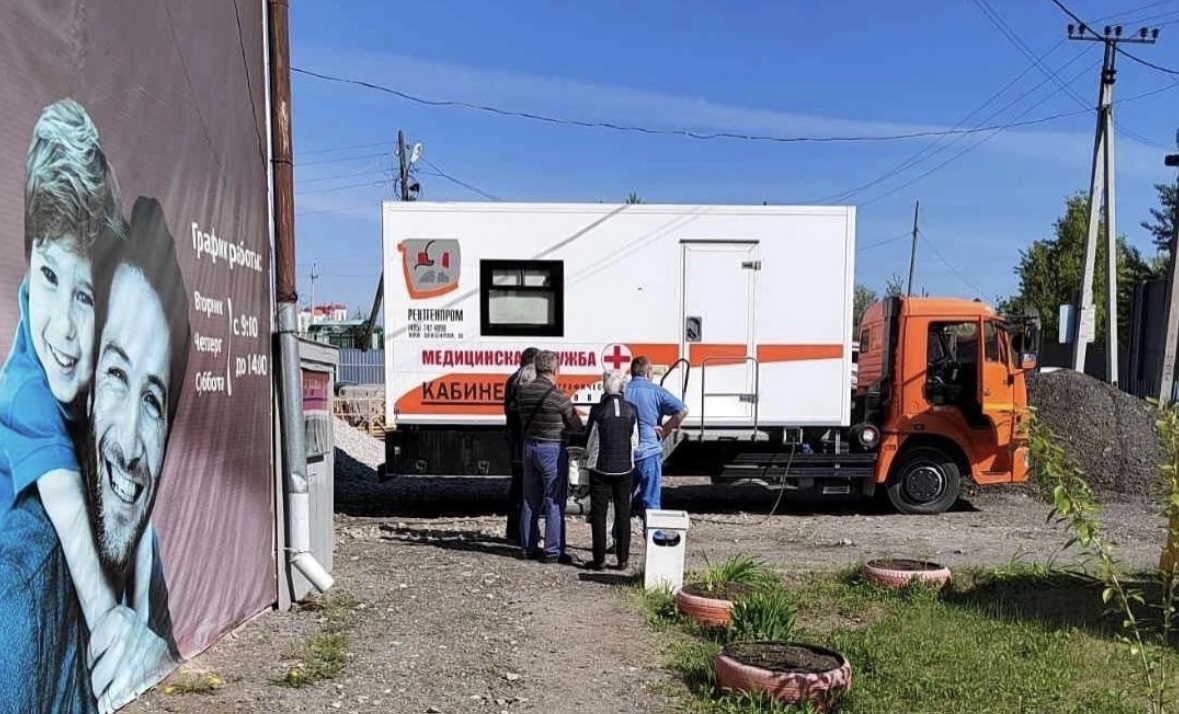 Медики тюменской поликлиники посетили дачников | 23.05.2023 | Тюмень -  БезФормата